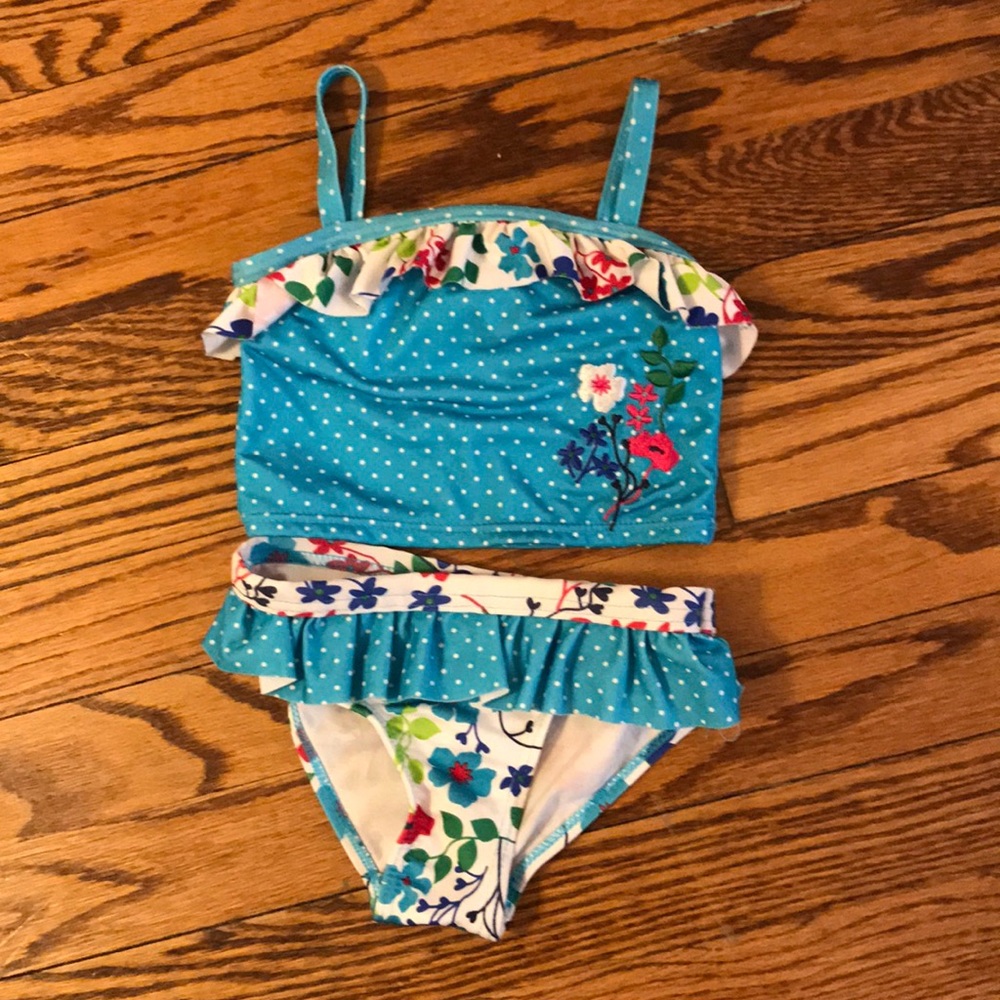 Penelope and Mack girls 3T bathing suit